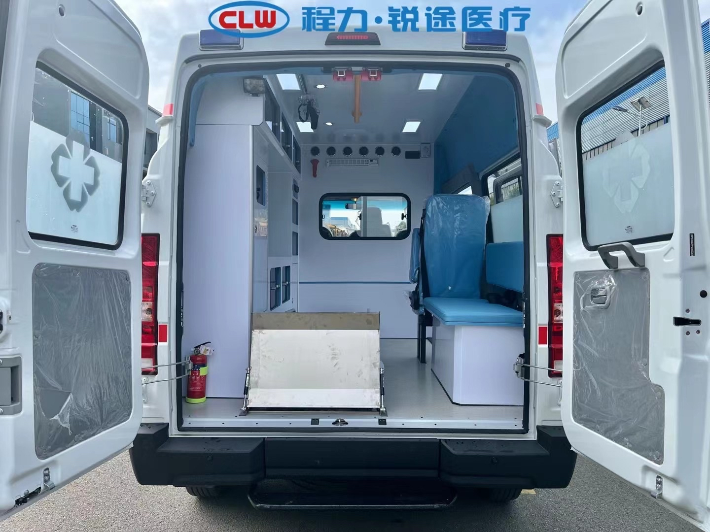 车内正后方视角